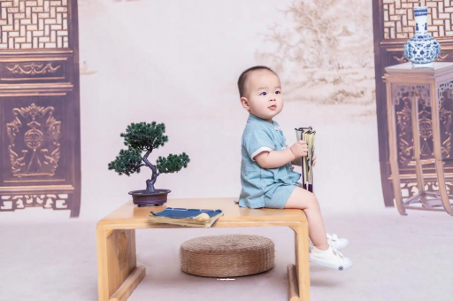 余江宝宝汗毛重怎么办